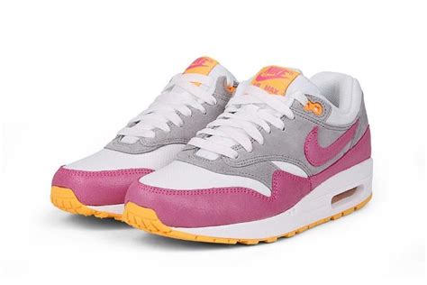 nike air max 1 dames roze wit|air max 1 sneaker.